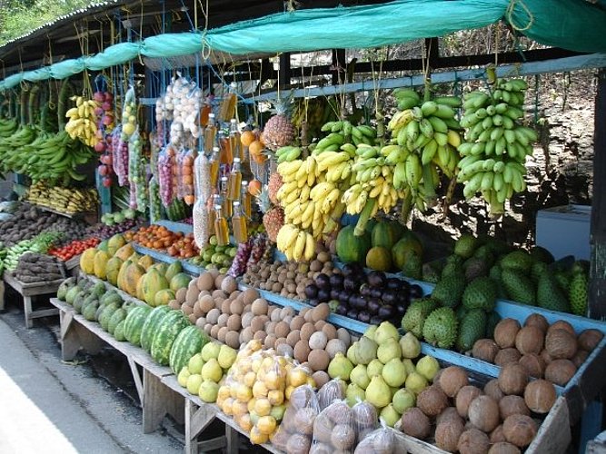 El Mercado Santa Marta